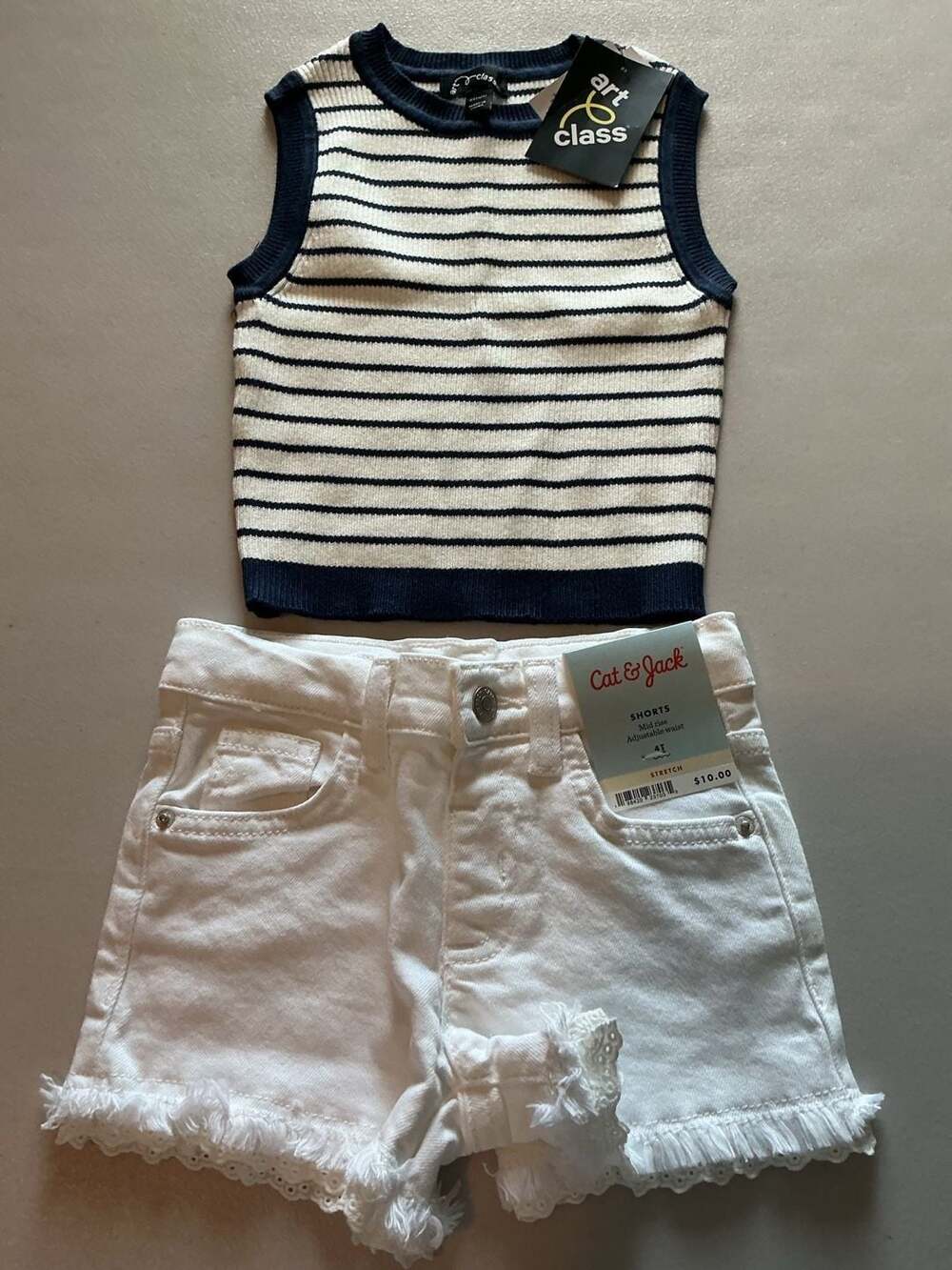 Cat & Jack Girls Shorts Size 4T & Top 4/5 striped White Stretch